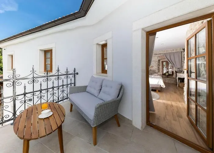 Castle With Stunning Views By Aneotravel Vila Bribir (Primorje-Gorski Kotar)